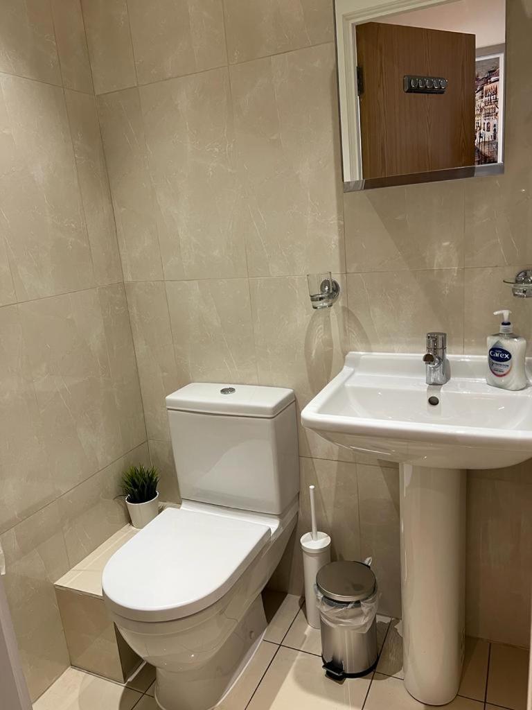 Cosy Private Rooms Near Euston Station, Central לונדון מראה חיצוני תמונה